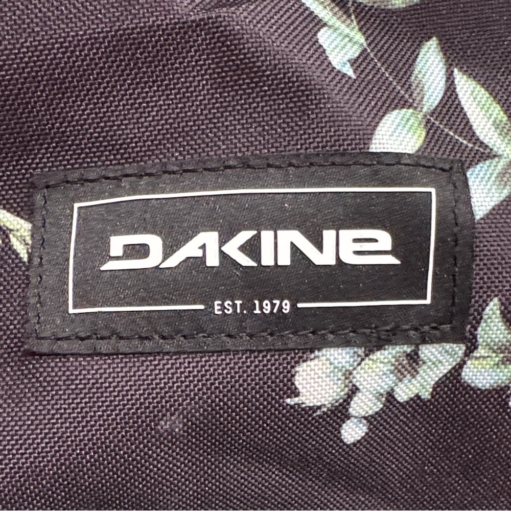 Dakine Black Floral Backpack - Picture 2 of 4